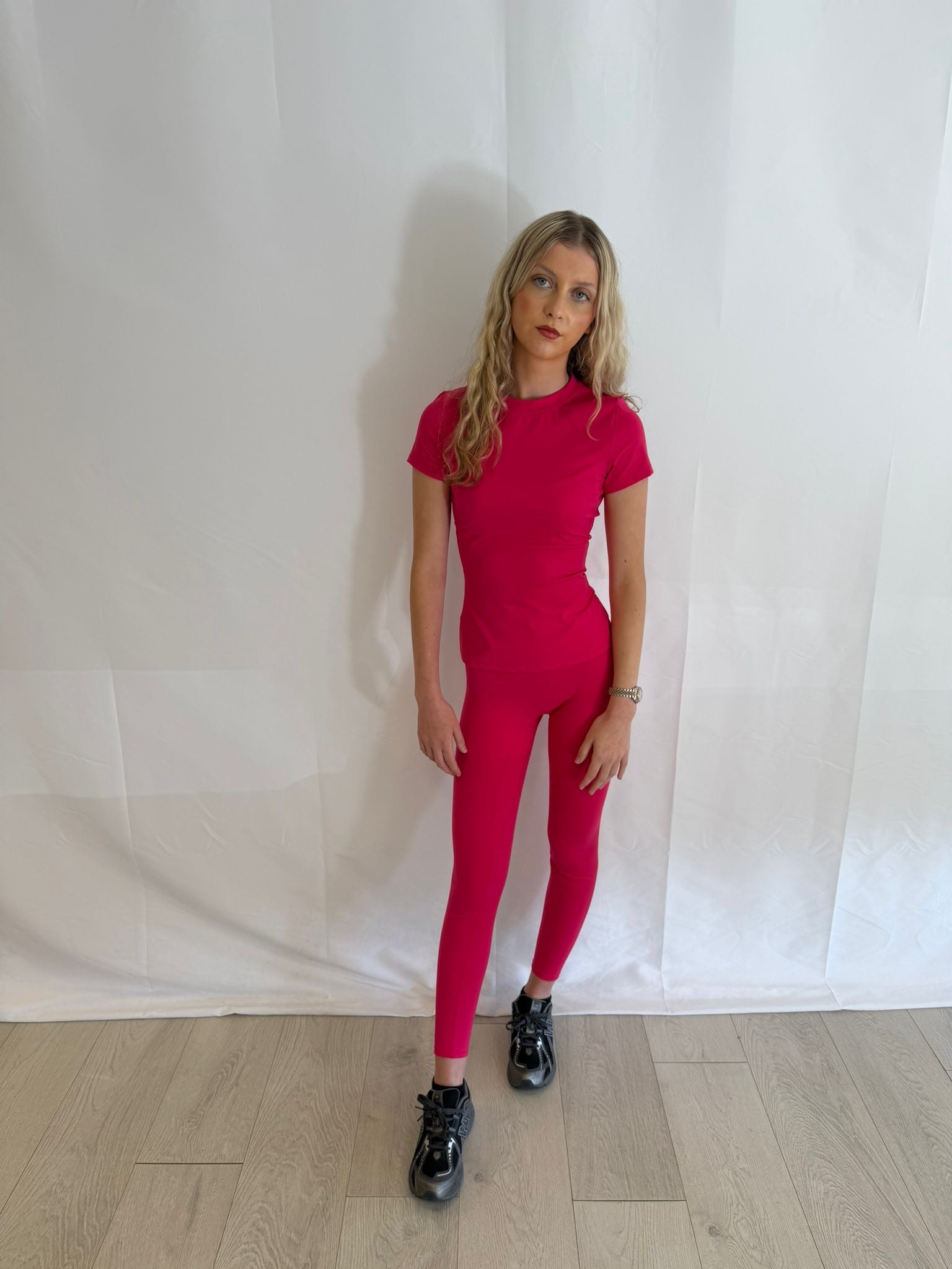 Elite raspberry tshirt & leggings