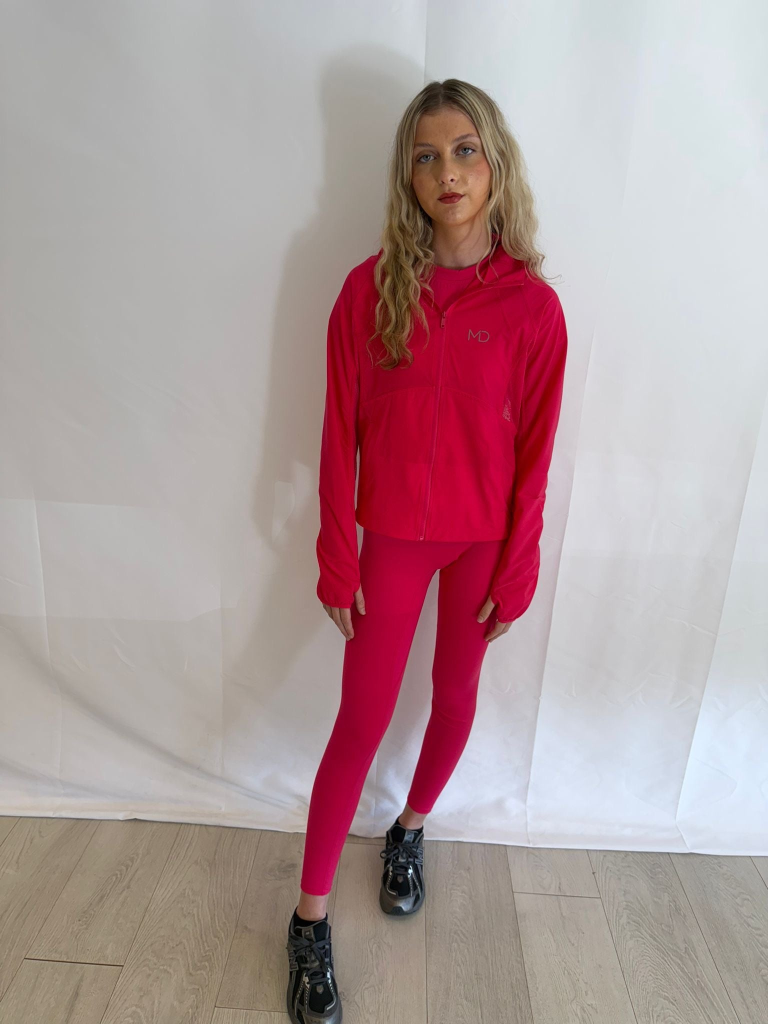Elite raspberry tshirt & leggings